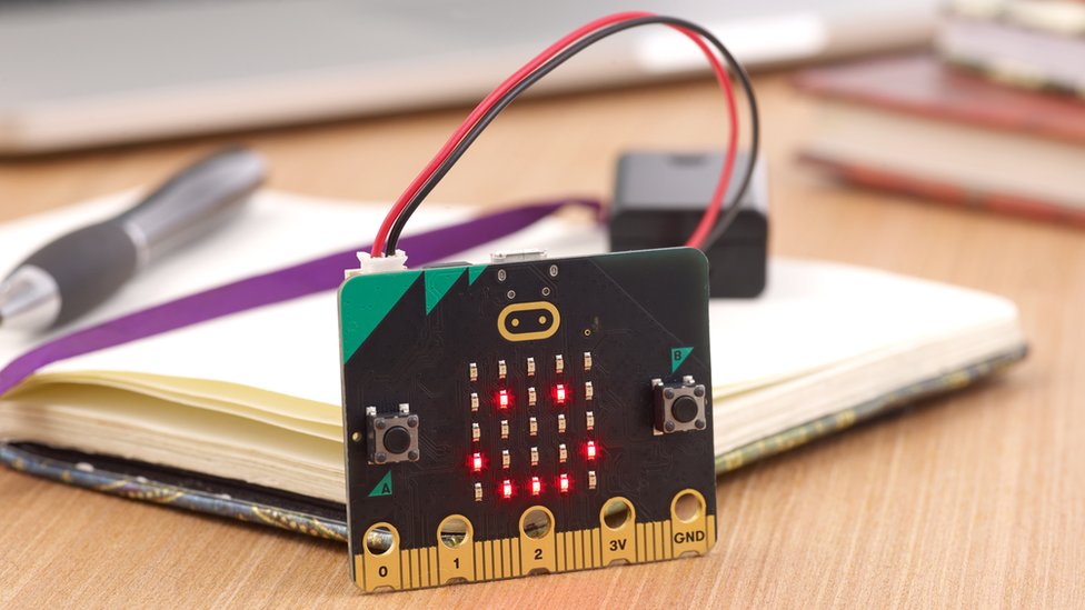 The Micro Bit mini computer.